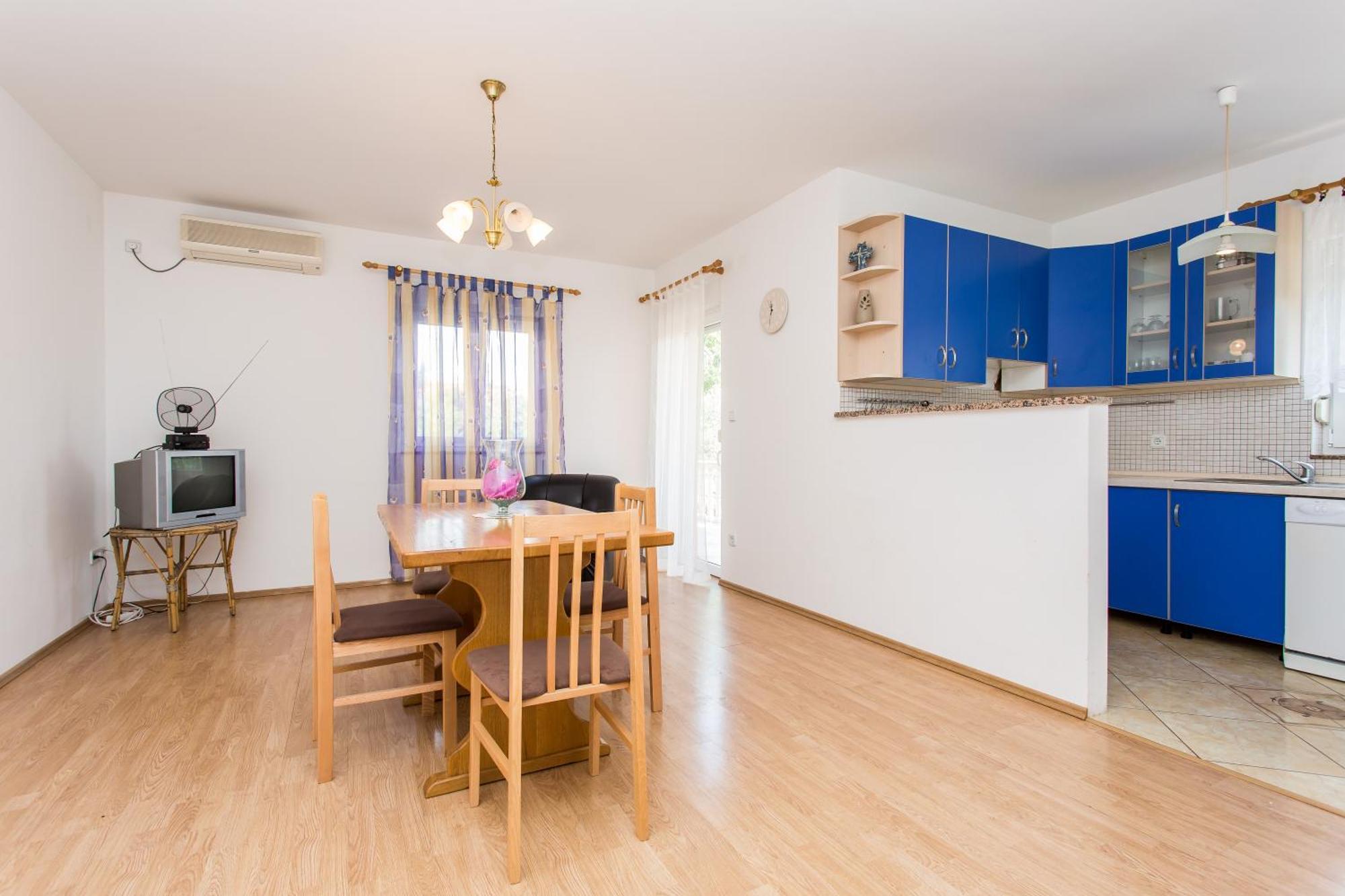 Apartman Justinic Šilo Rum bild
