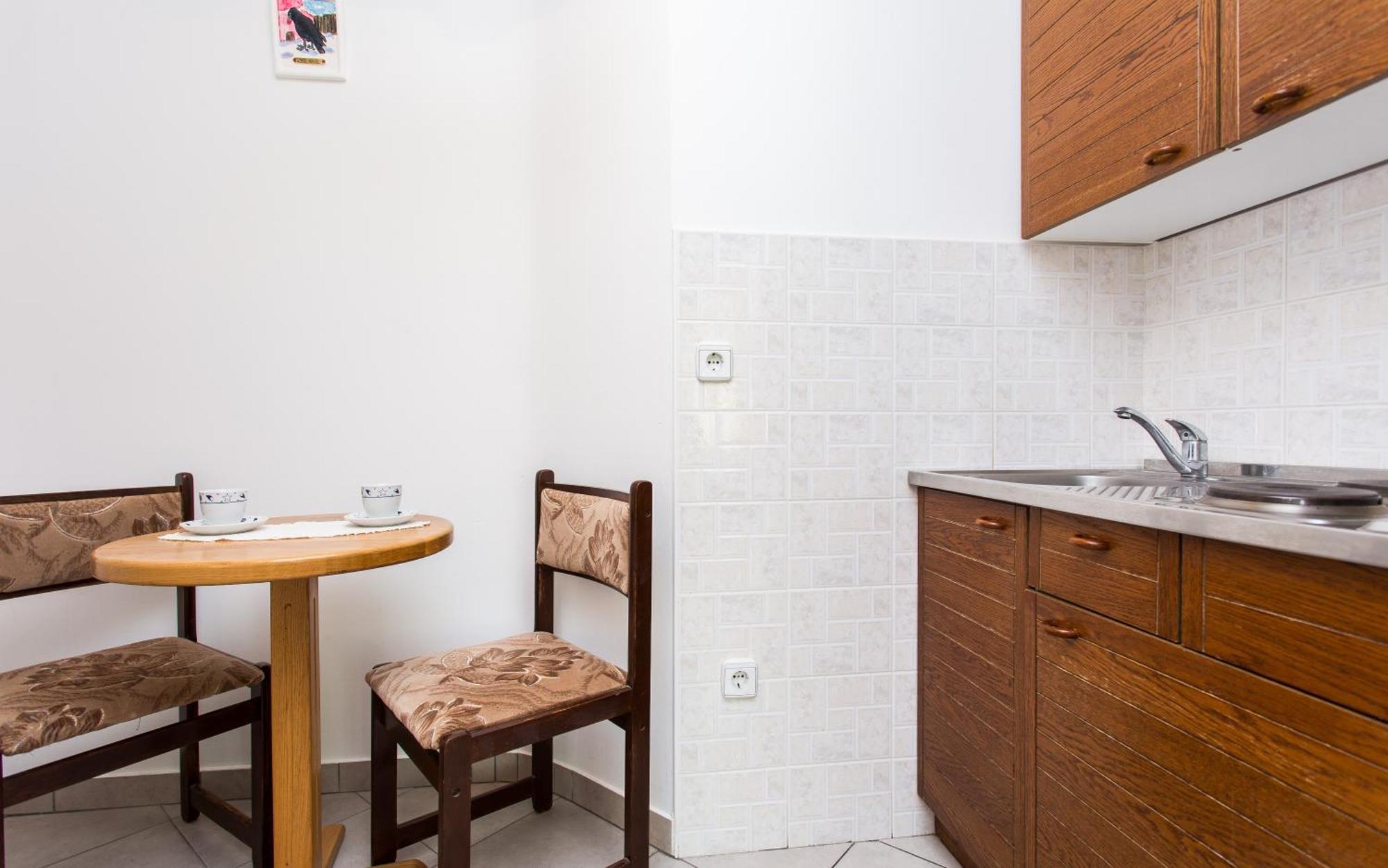 Apartman Justinic Šilo Rum bild