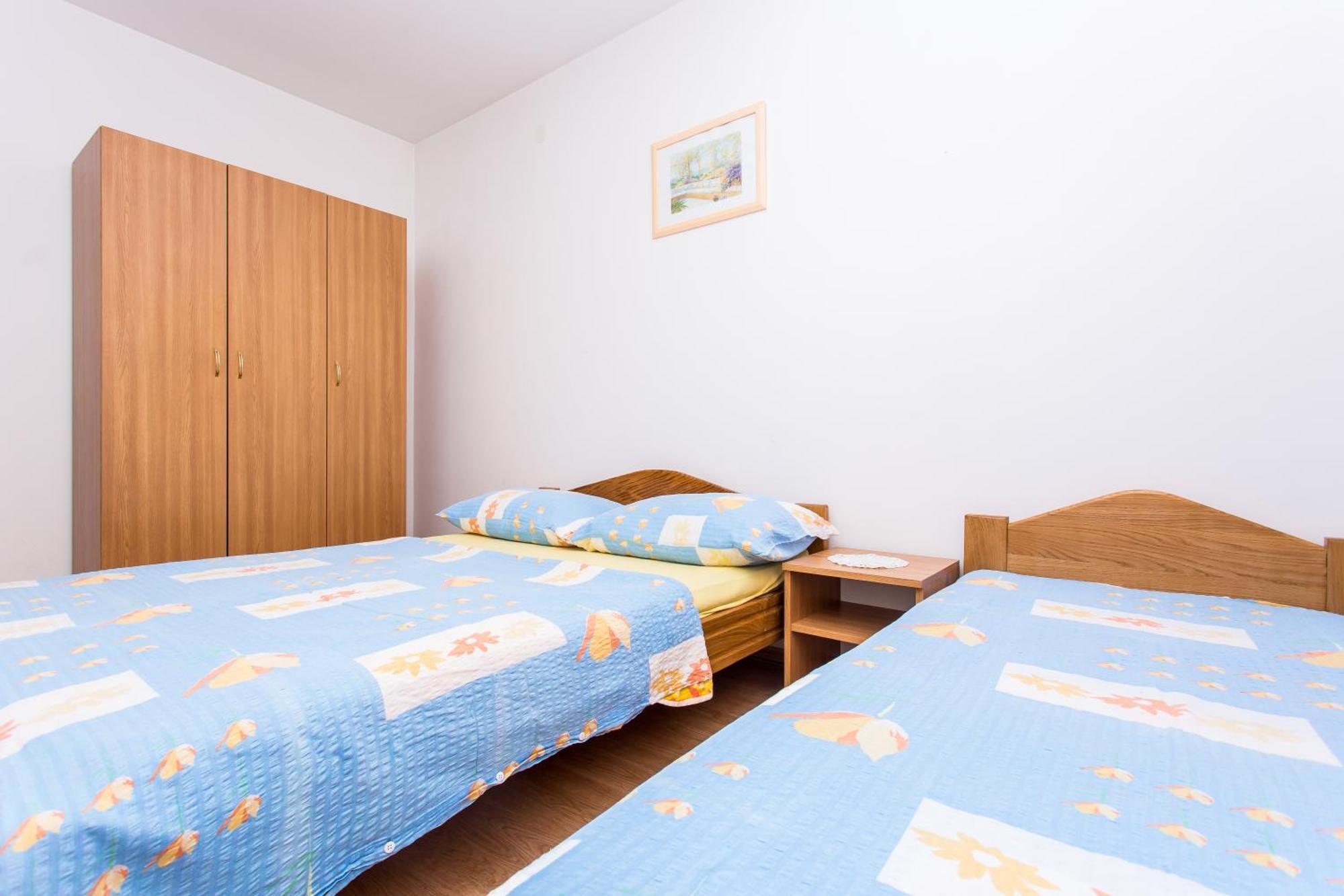 Apartman Justinic Šilo Rum bild